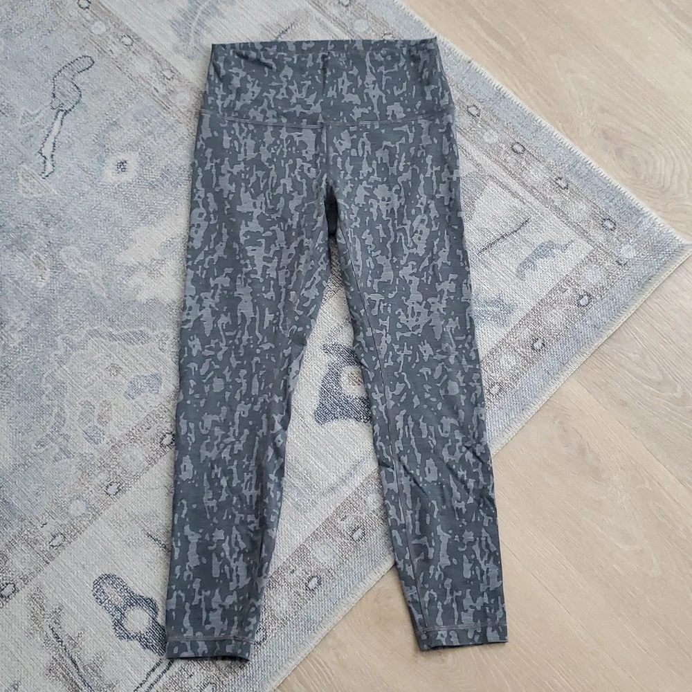 Lululemon Wunder Train High-Rise Crop 21